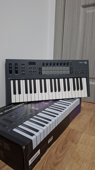 Claviatura Midi, FLKey37 Novation