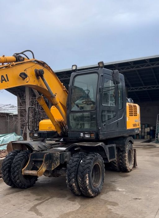 Hyundai 1400w-7a