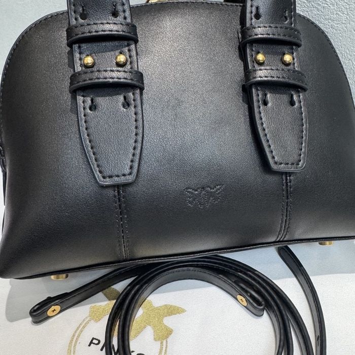 Уникална черна Pinko чанта