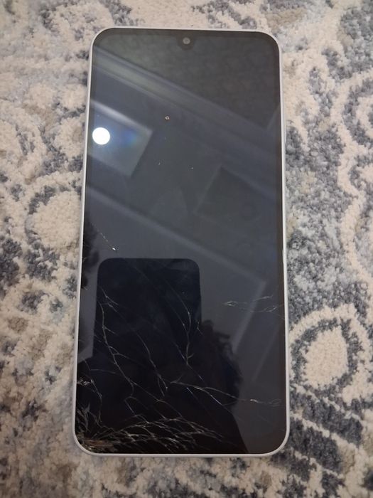 Samsung a16 продаю