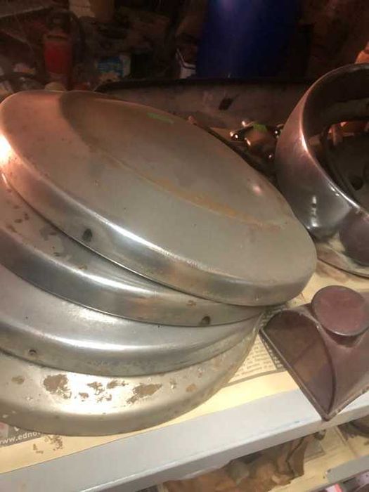 Продавам части за Волга М21