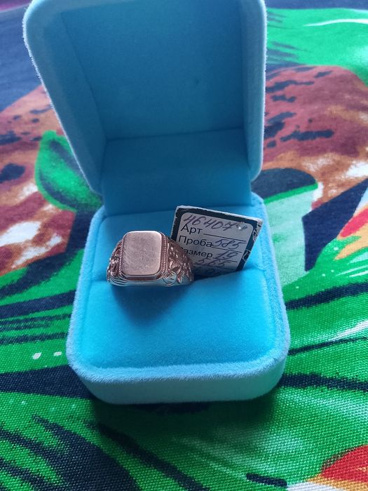 Продам мужскую печатку