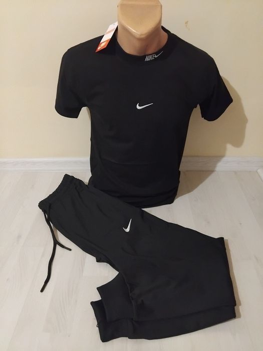 Compleuri baieti Nike și Adidas.