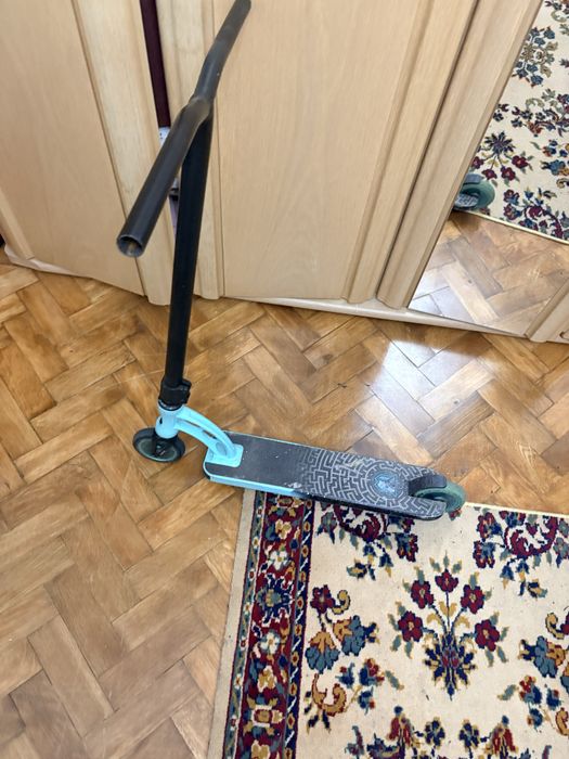 Trotineta madd gear mg4