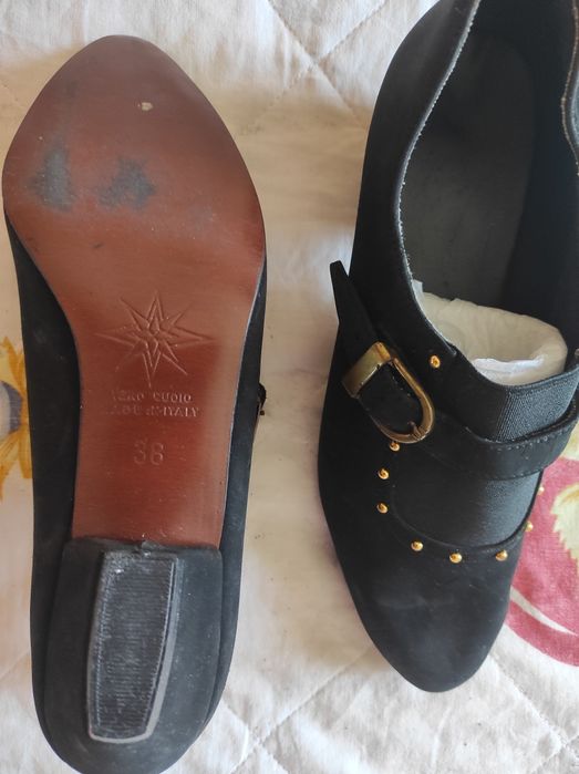 Туфли и ботинки женские