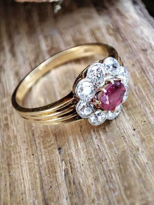 Inel Aur 14K Cu Rubin Si Diamante Old Euro Cut