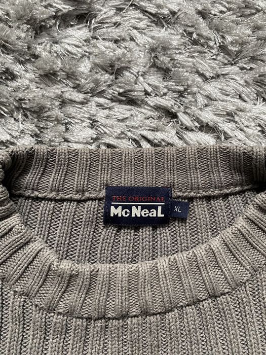 pulover mcneal barbatesc