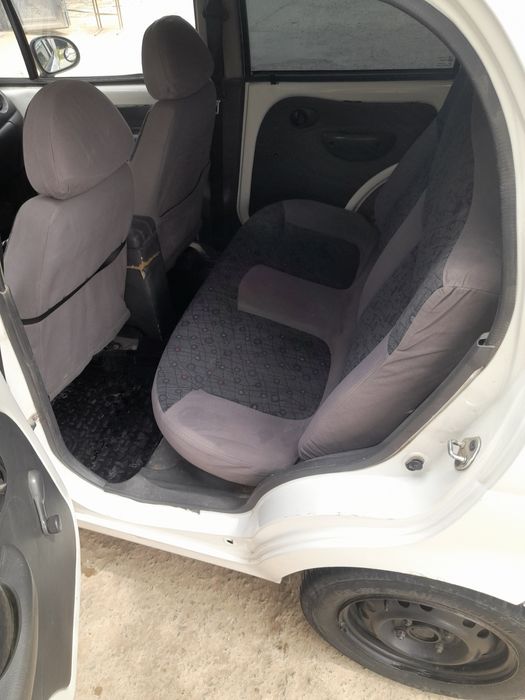 Matiz sotiladi 2010 mix metan