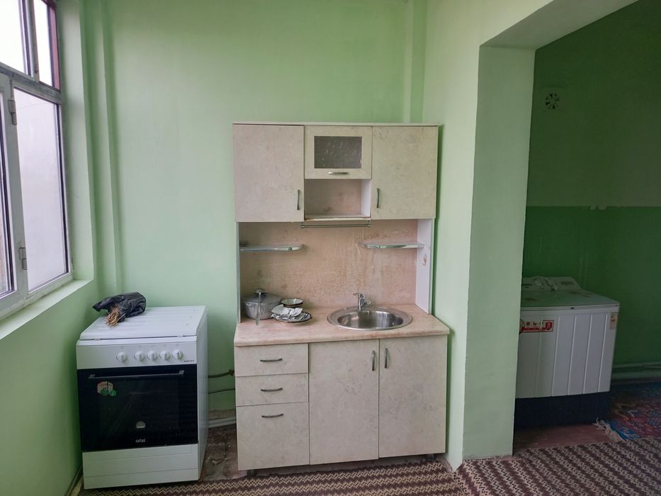 Jizzax shaxar Kvartira ijara 2 xonali 3 qavatda