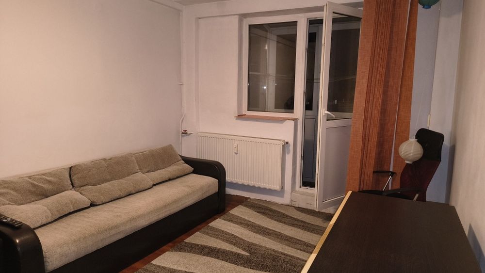 Apartament de închiriat