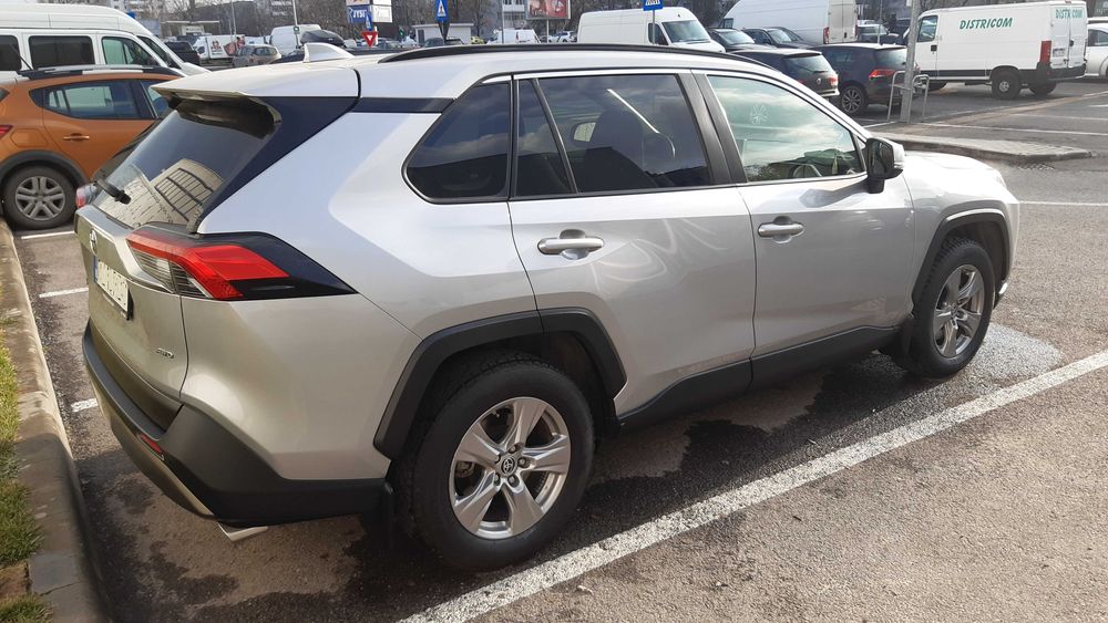 TOYOTA RAV4 2022 — imagine 2