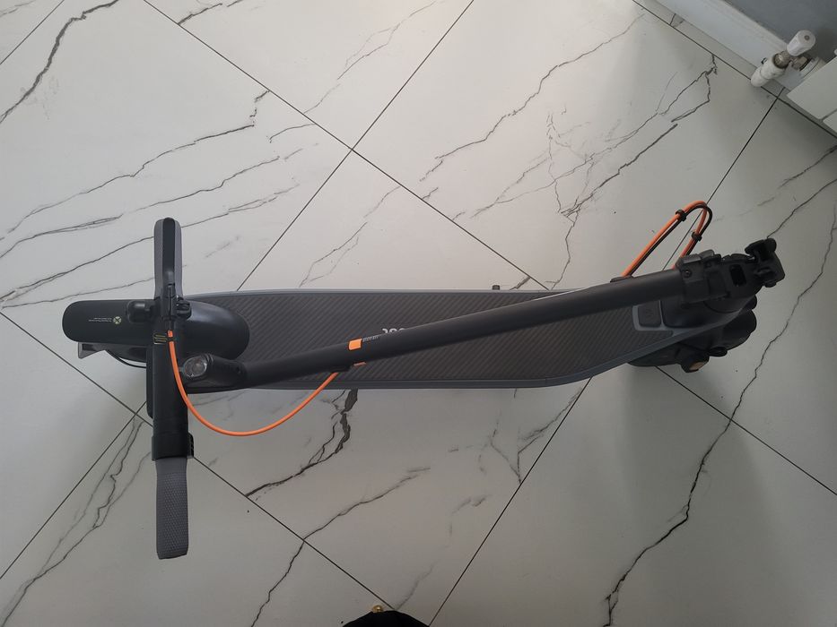 Электросамокат Ninebot e2 plus