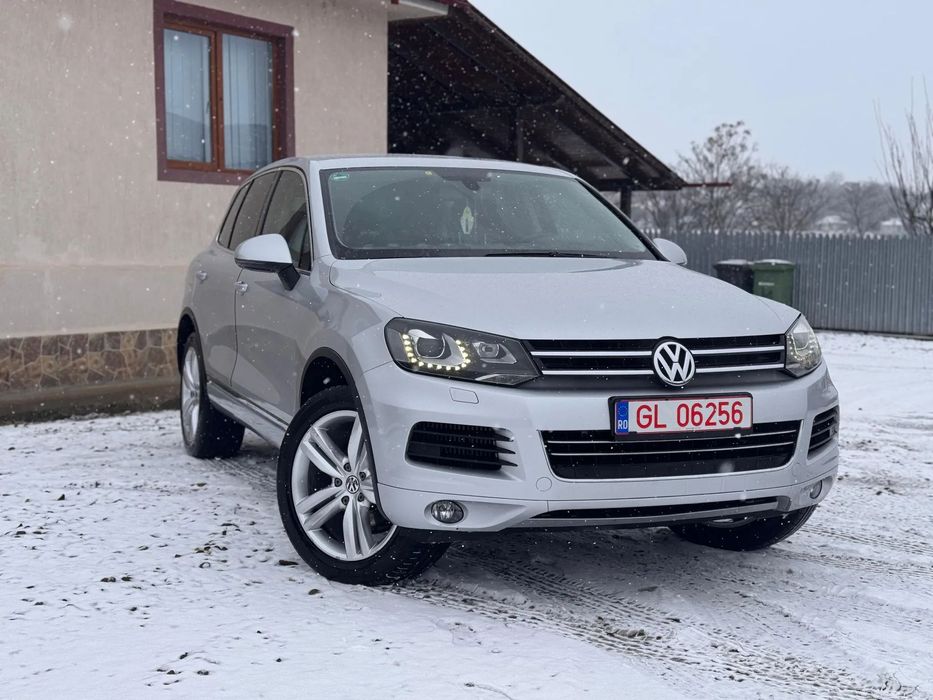 Volkswagen Touareg 2012 3.0TDi 245 CP 4x4 Aut Clima Piele Navi Xenon/LED, Recent Adus