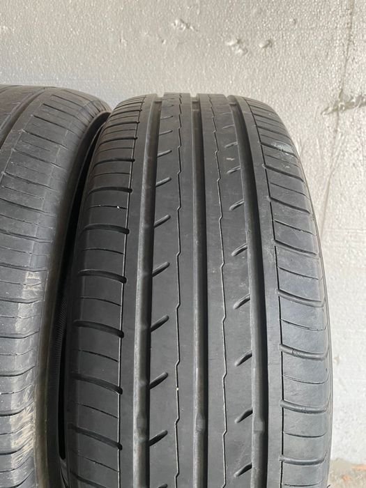 Продам Шины Ykohama 215/60 R16