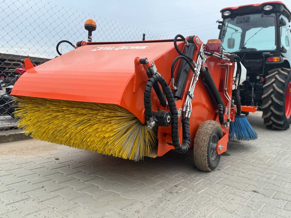 Măturătoare comunală autocolectoare pentru tractor - Piese de schimb