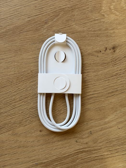 Кабель на iphone Type c