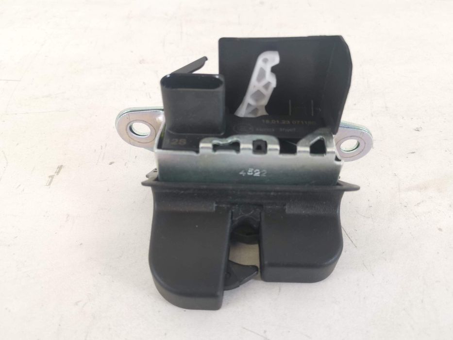 Дръжка багажник Волксваген / Volkswagen VW Polo 6 AW/BZ Оригинална В д