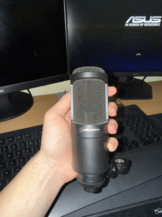 Vand Microfon si interfata audio