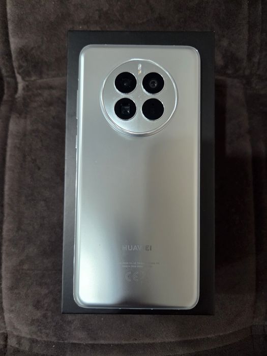 Смартфон Huawei Mate 50 8/256гб.