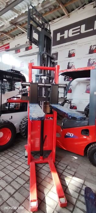 Полавтомат рохля штабелер  самаходьник кара штаблёр shtablyor shtabele