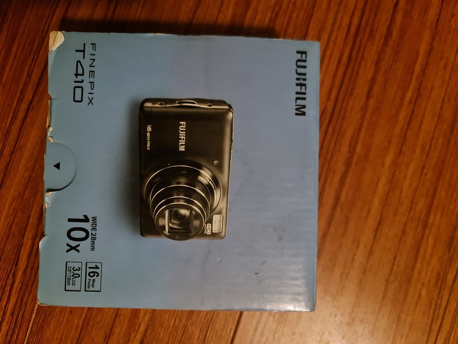 Camera fujiflim aproape noua folosita