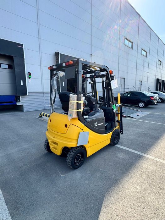 Электропогрузчик Komatsu FB15-12