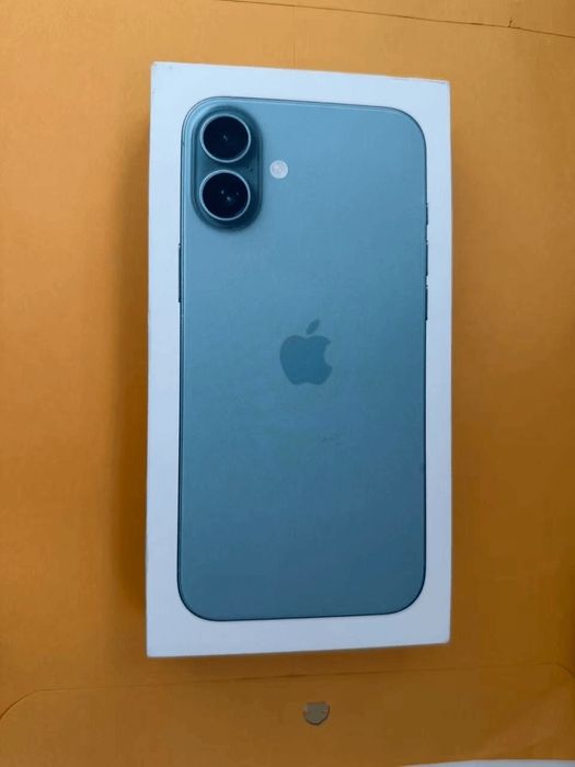 iPhone 16 Plus 256гб новый