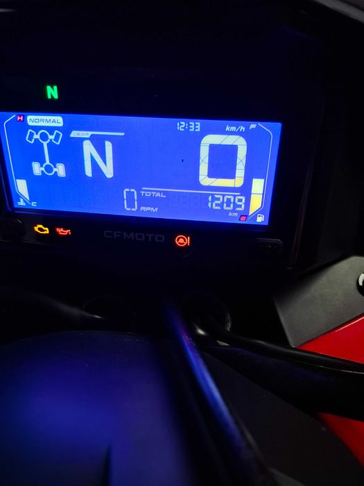 Vand atv cf 625 pentru pretentiosi .