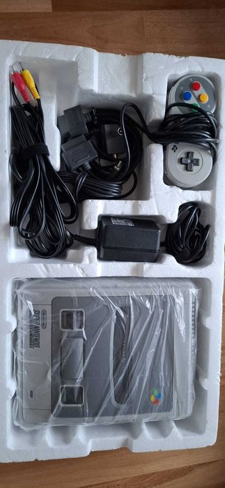 Joc tv super nintendo snes original in cutie stare buna
