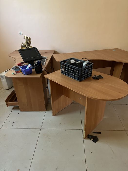 Продается офисная мебель и столы для компьютеров!