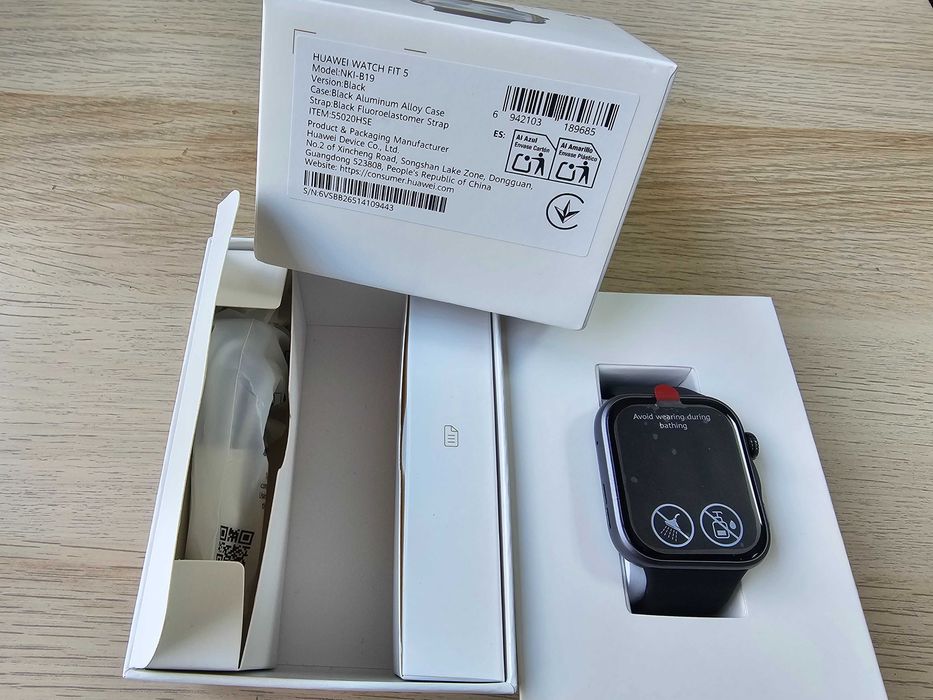 Нов часовник Huawei Watch Fit 5