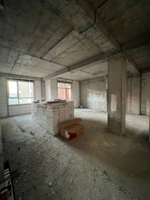 Продается 61м2 - коробка - ЖК Celebrity residence заводская