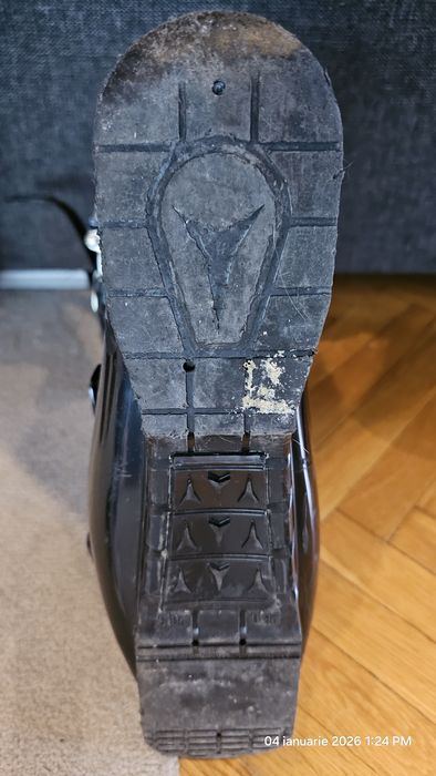 Vând clăpari ATOMIC Redster PRO120