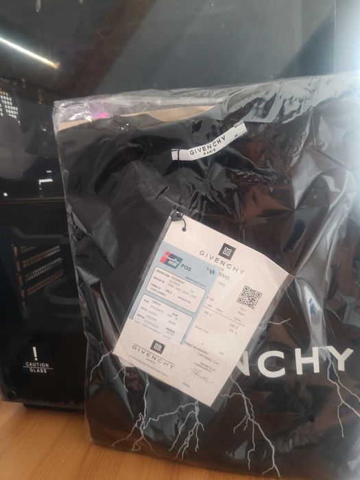 Последни бройки - маркови тениски, нови, топ качество!