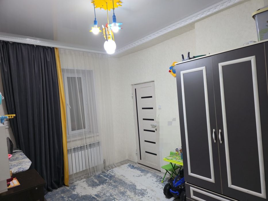 Квартира 2 - 3 комнатная.