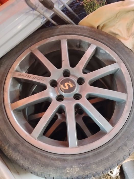 Продаётся летняя резина на дисках