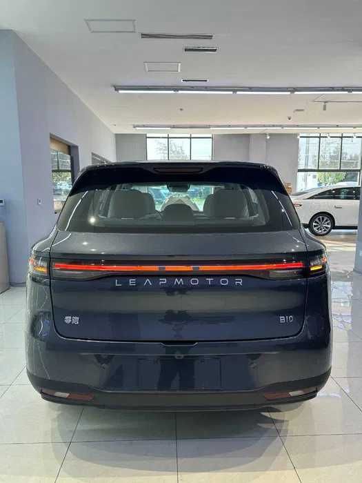 leapmotor b10 2025 masla