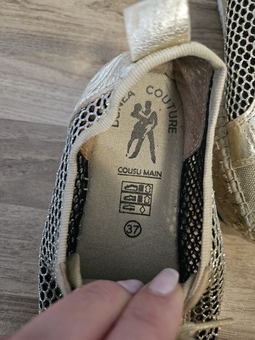 Кокетни дамски златни кецове 36н.