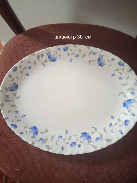 Блюдо, стаканы,вазочка для конфет