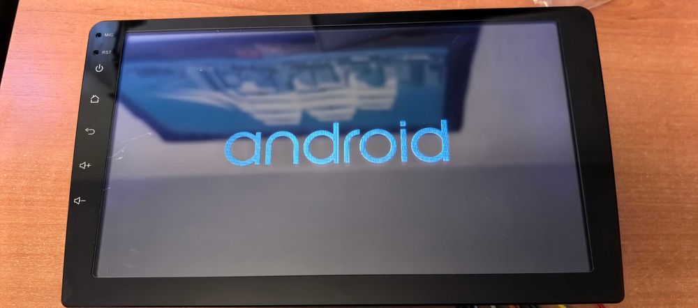 Универсална Android мултимедия за автомобил 9"
