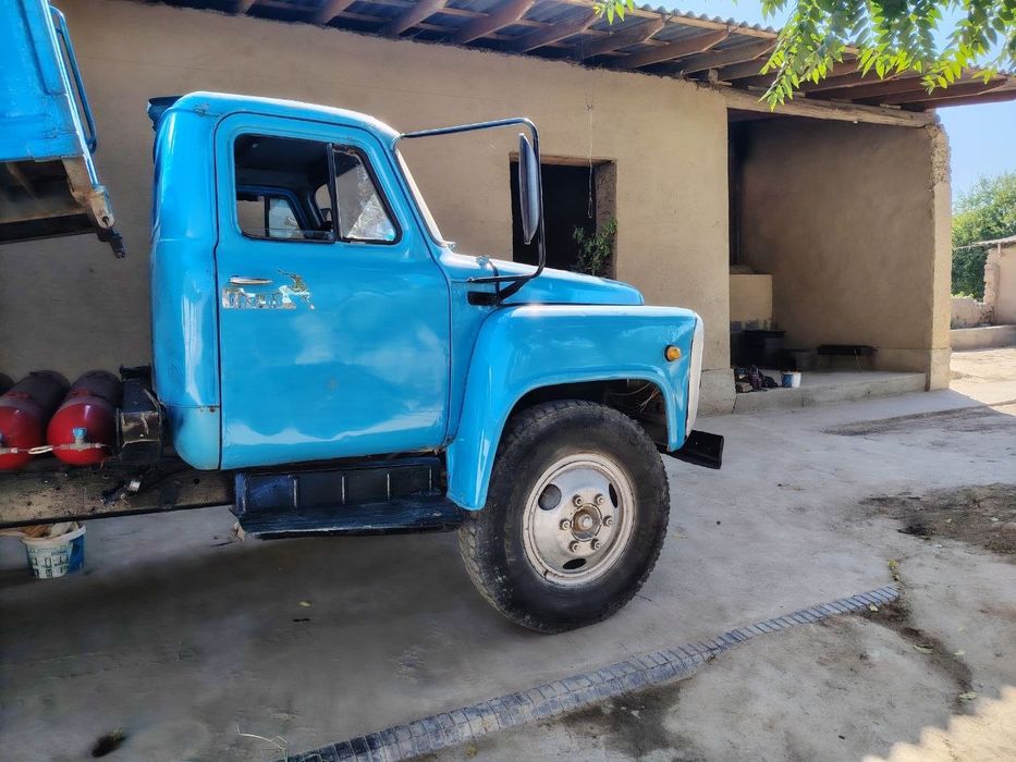 Gaz 53 sotiladi n