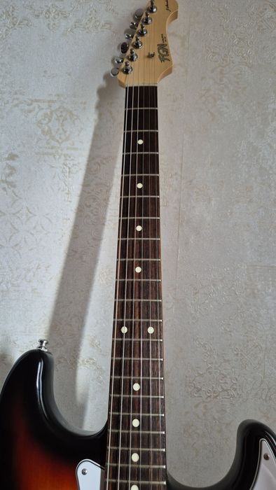 Японская электрогитара FGN