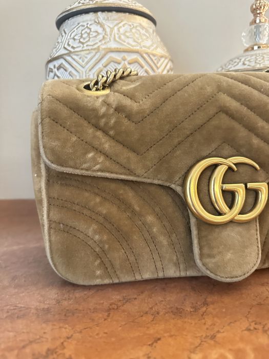 Продам женскую сумку Gucci