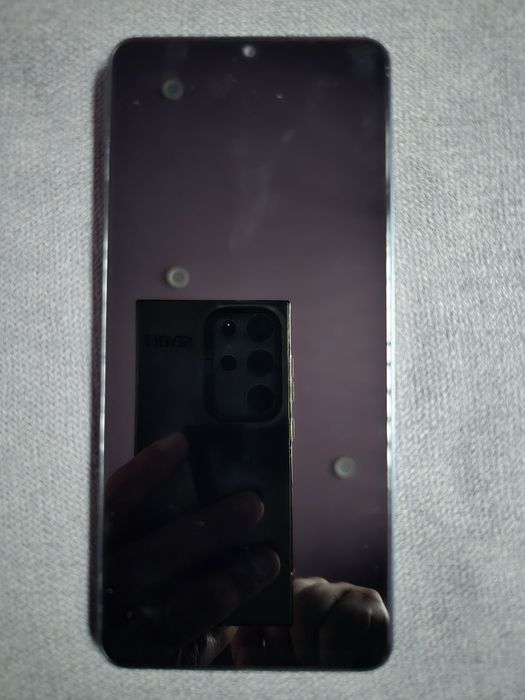 Продавам чисто нов ZTE Blade A76 5G