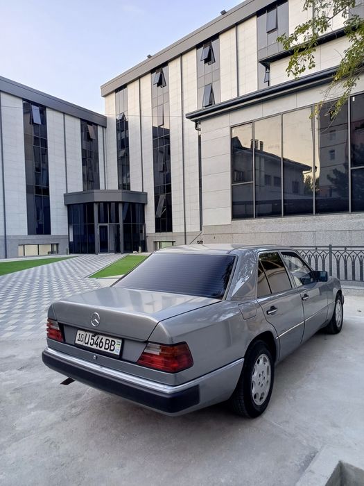 Mercedes Benz w124 D200