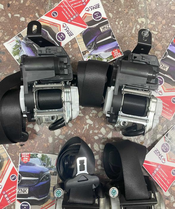 Mercedes Benz EQS - set centuri de siguranta centura  stanga - dreapta