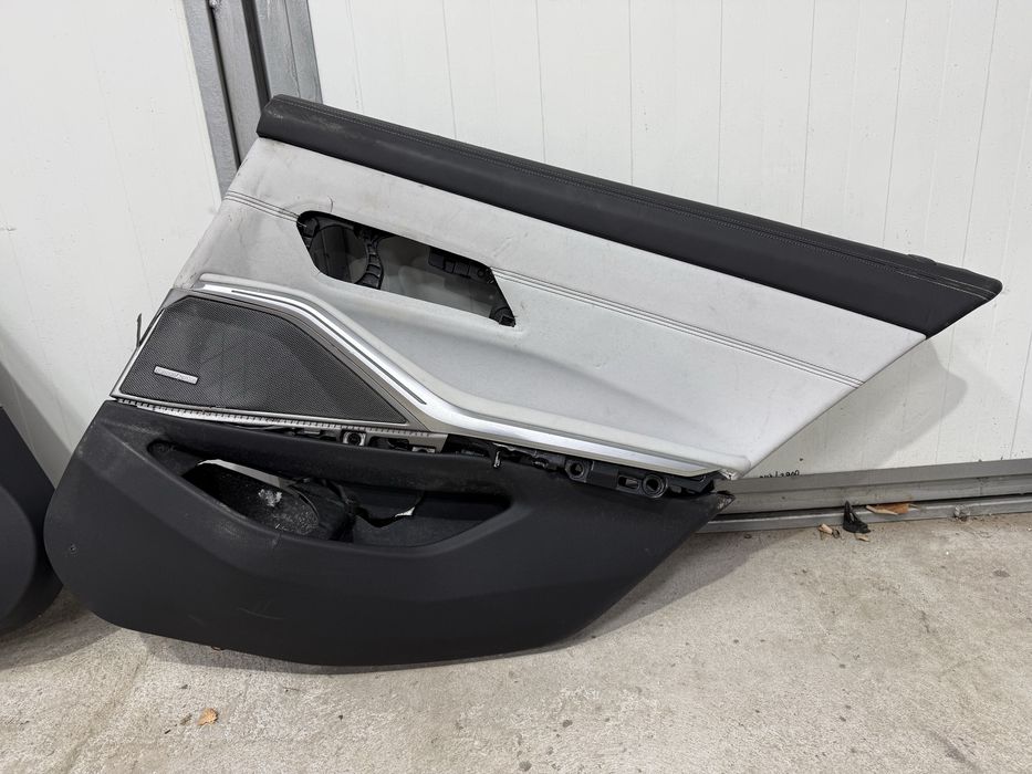 Кори Bmw G80 Harman/kardon