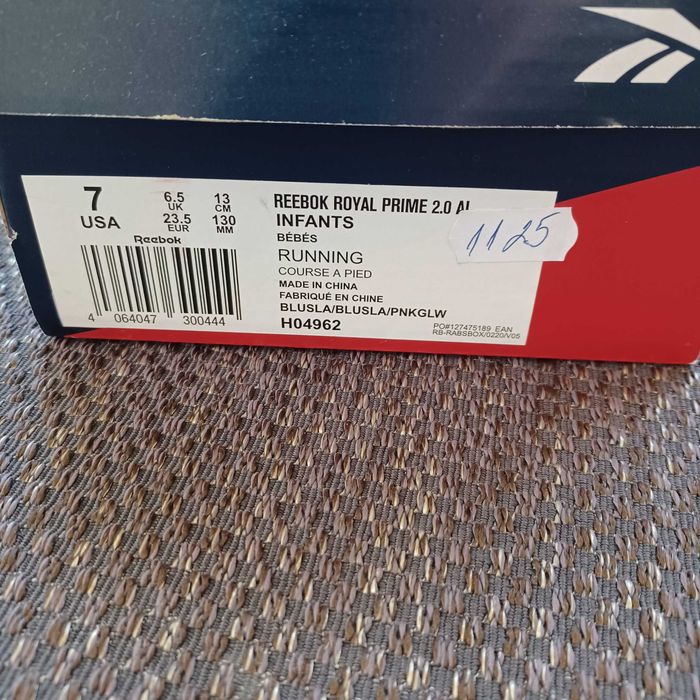 Маратонки Reebok и Гумени ботуши за момиче, номер 25