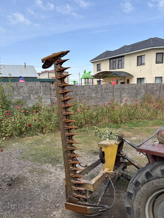 Трактор китайский