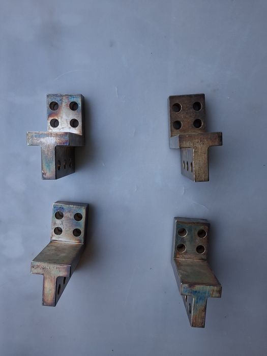 Adaptoare. De conectare verticale